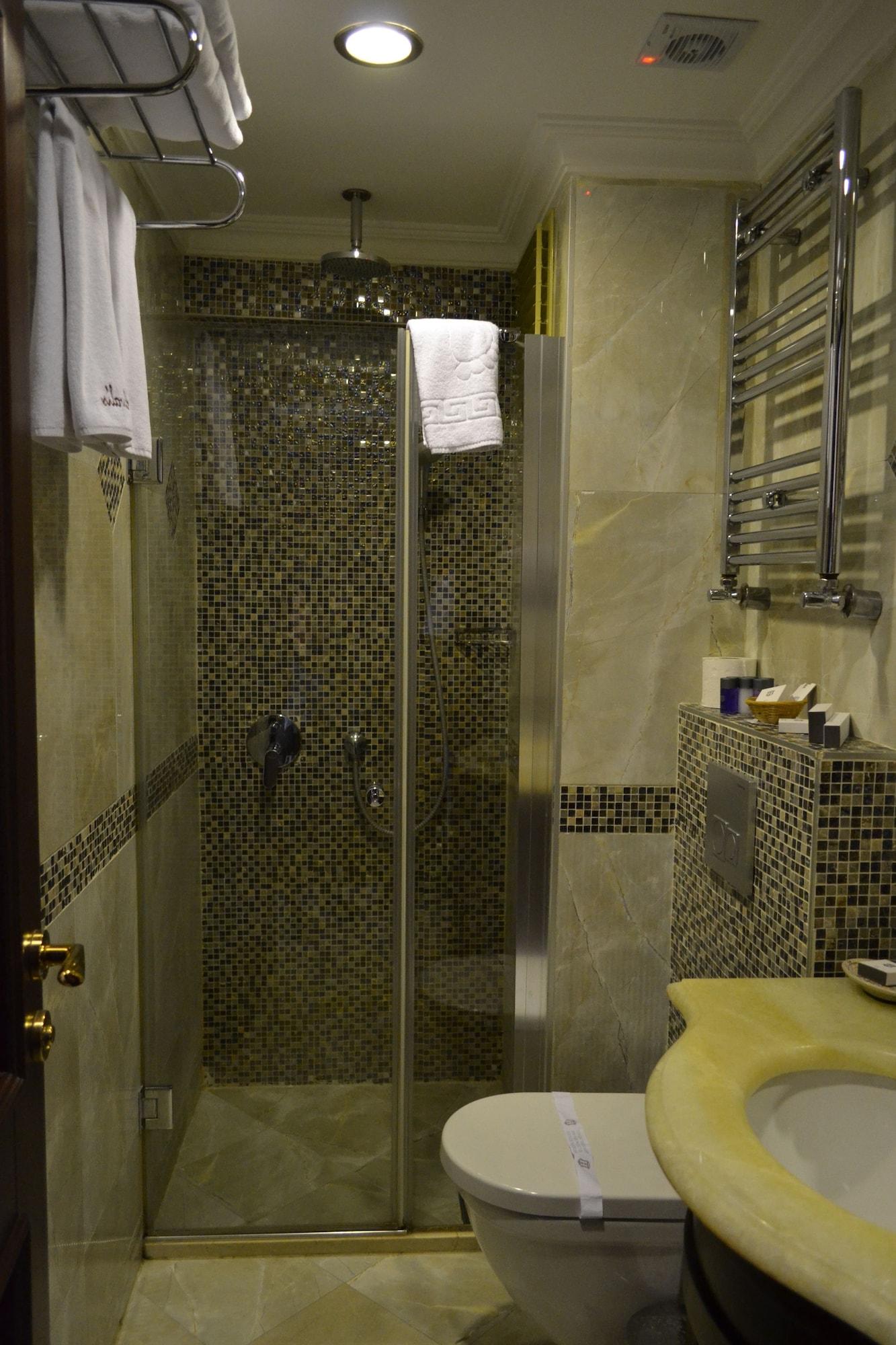 Divalis Hotel Истанбул Екстериор снимка