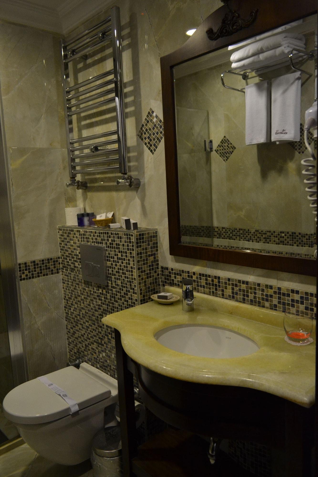Divalis Hotel Истанбул Екстериор снимка