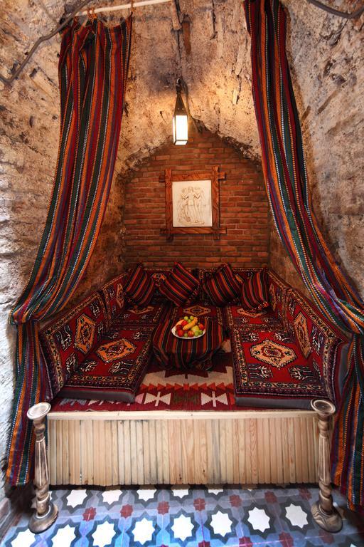 Divalis Hotel Истанбул Екстериор снимка