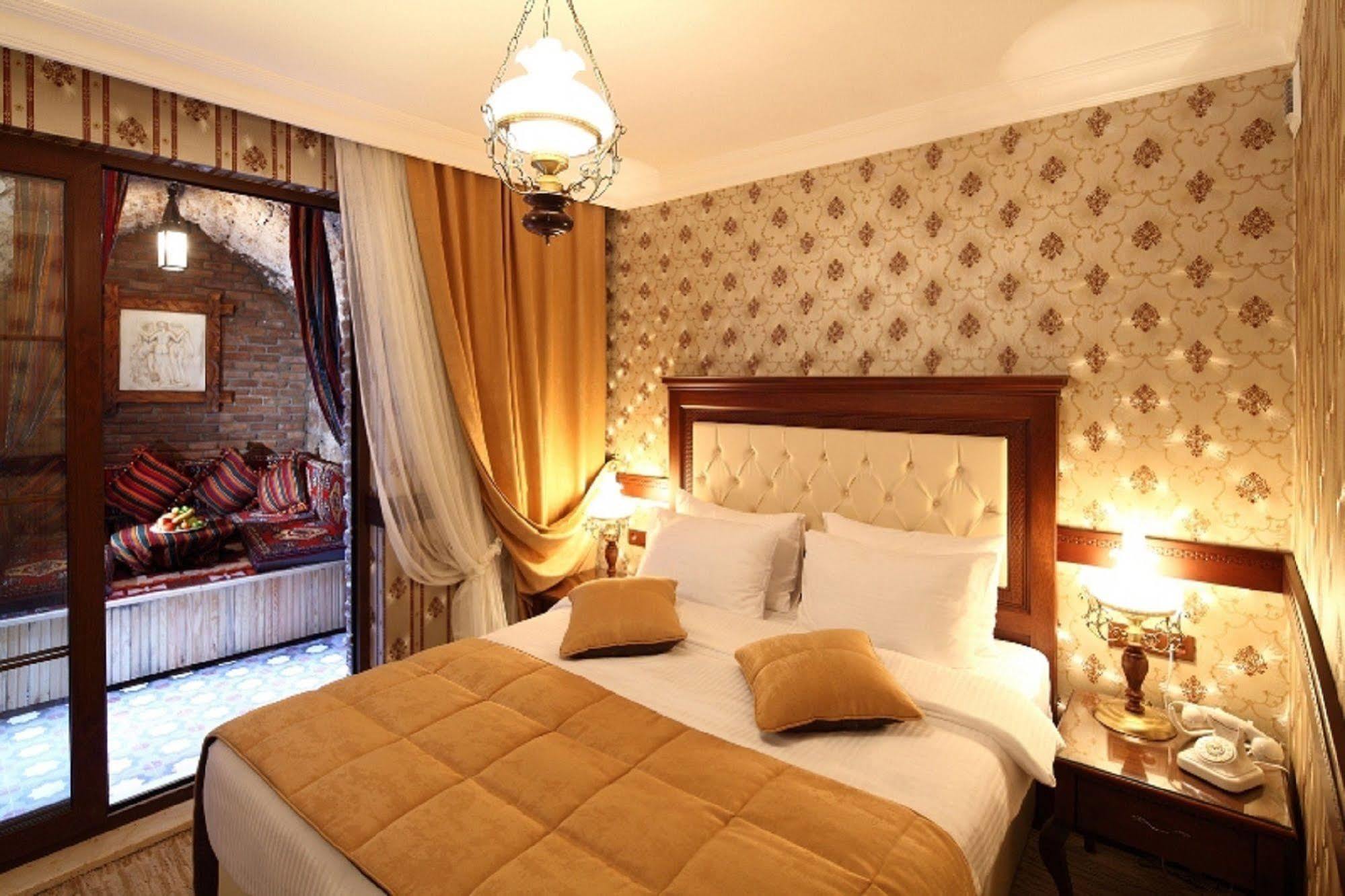 Divalis Hotel Истанбул Екстериор снимка
